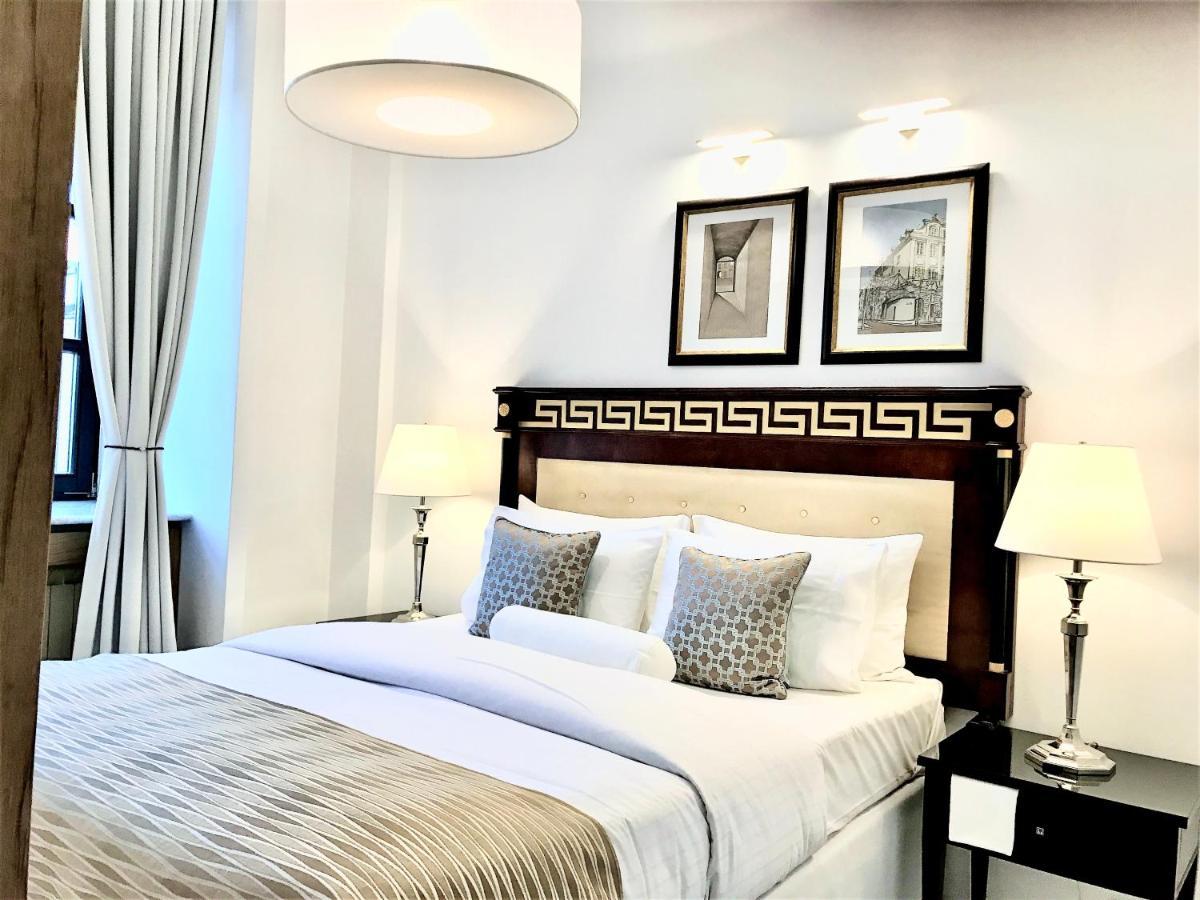 Luxury Apartments Mondrian Market Square III Варшава Экстерьер фото