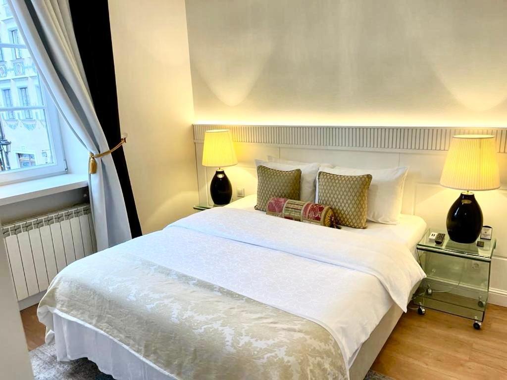 Luxury Apartments Mondrian Market Square III Варшава Номер фото