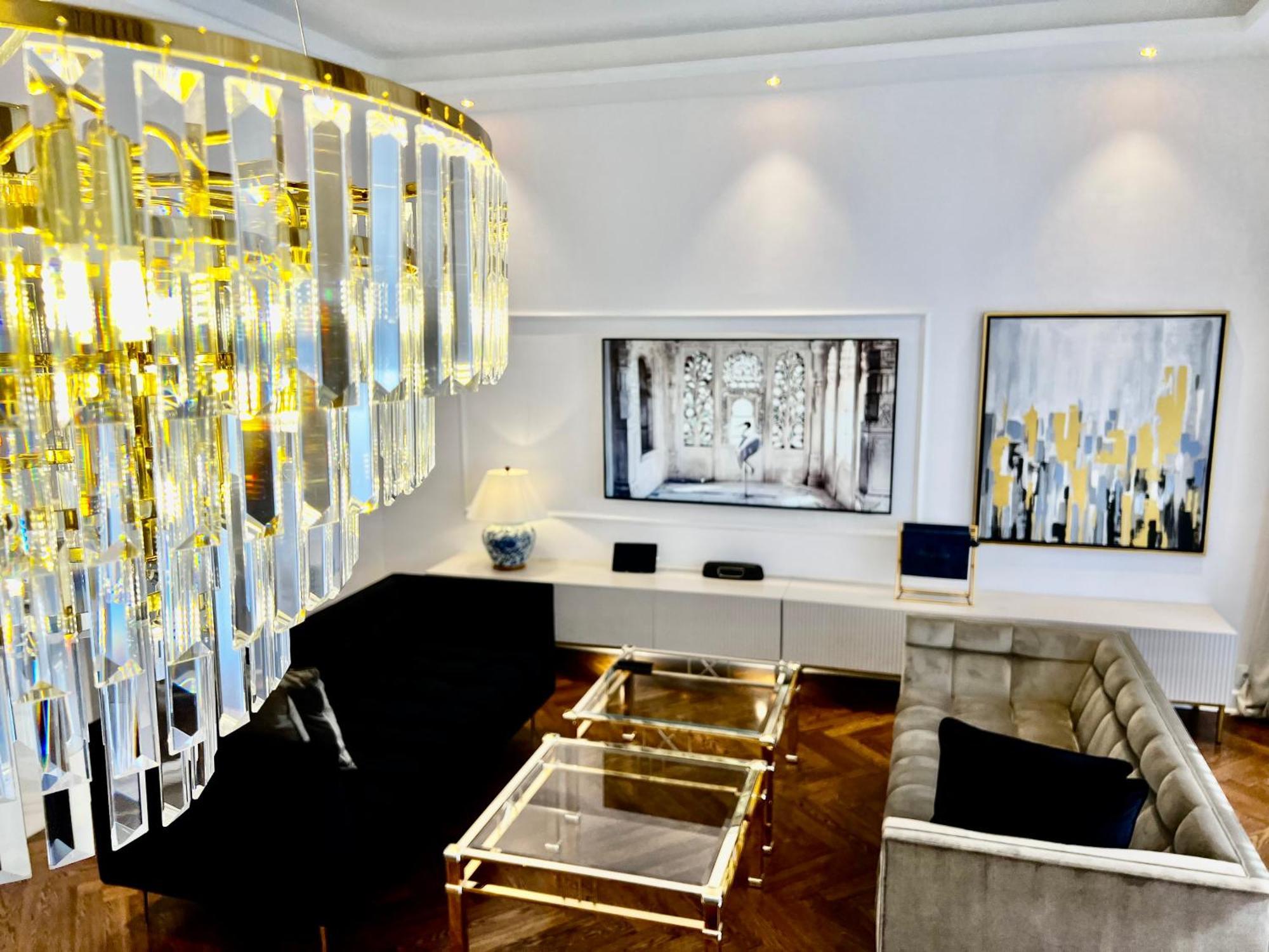 Luxury Apartments Mondrian Market Square III Варшава Номер фото