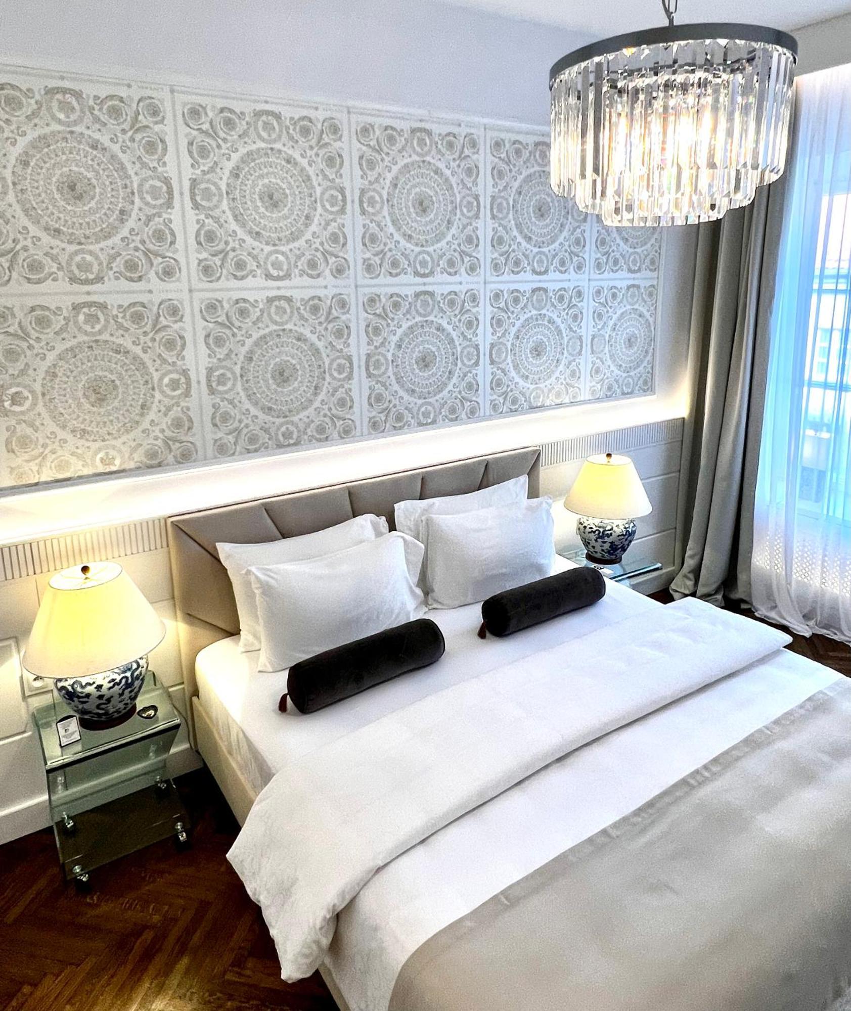 Luxury Apartments Mondrian Market Square III Варшава Номер фото
