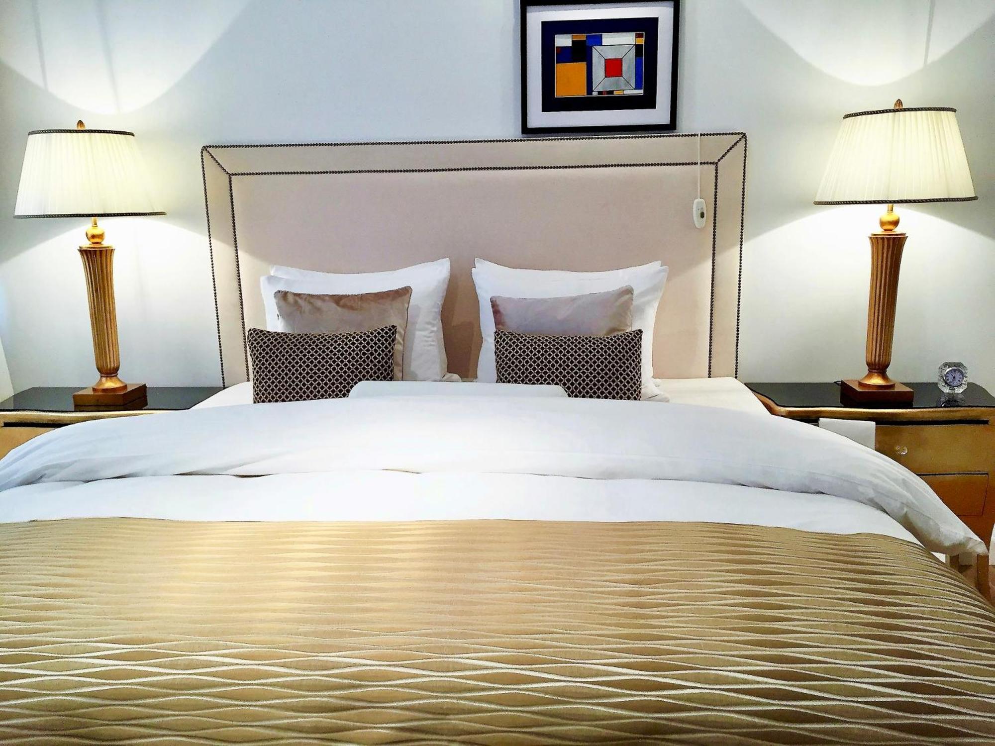 Luxury Apartments Mondrian Market Square III Варшава Номер фото